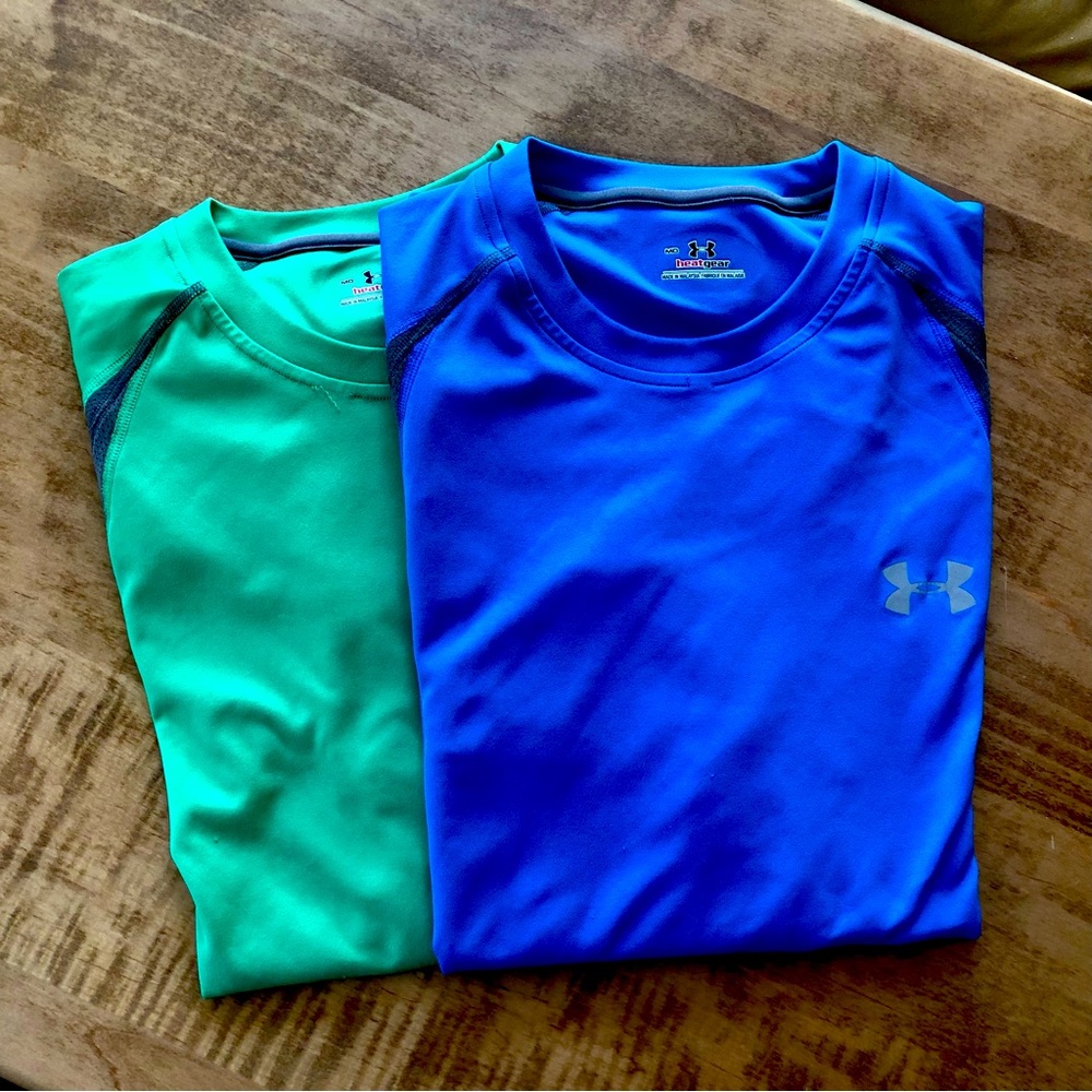 Men’s Under Armor athletic workout tee shirts size Medium